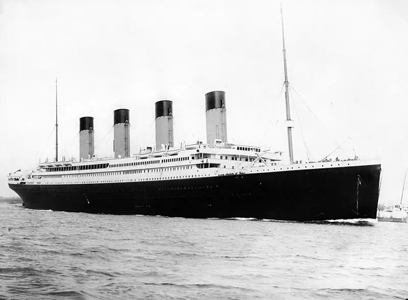 It Took $7.5 Millions to Built Titanic And it Took $200 for Filming The Movie 2 wikipedia