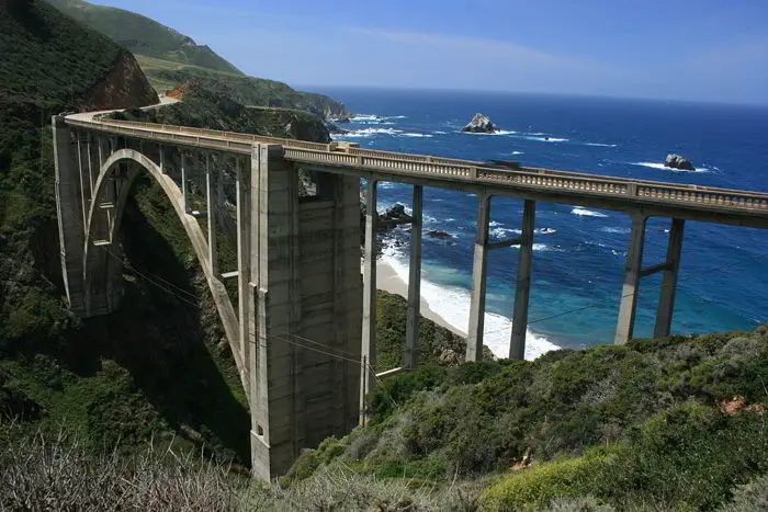10 Roads To Drive Before You Die 2 ian mcwilliams/wikimedia