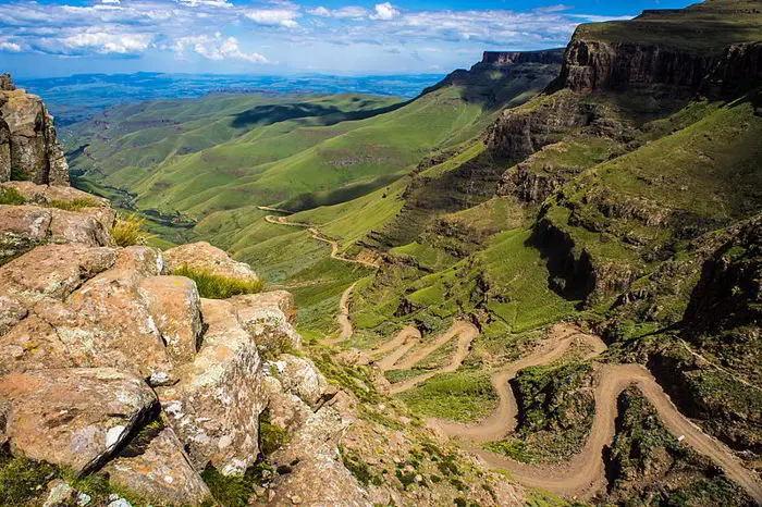 10 Roads To Drive Before You Die 7 Vaiz Ha/flickr