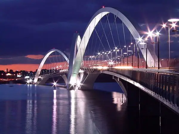 15 Most Stunning Bridges You Will Ever See in the World 20 Mugnatto/wikipedia