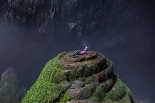 largest cave