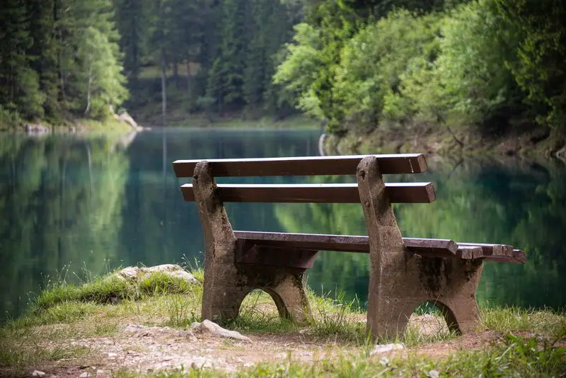 Green Lake in Styria is a Popular Hiking Spot 3 Neo_II/flickr
